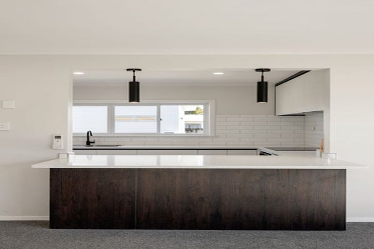 Photo of property in 4 Mount View Road, Melville, Hamilton, 3206