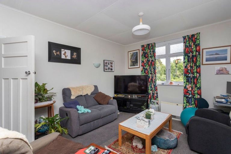 Photo of property in 28a Cole Street, Dannevirke, 4930