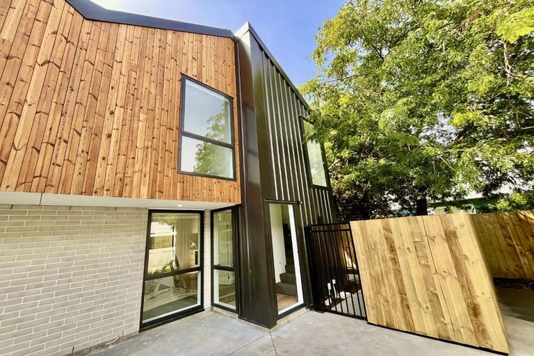 Photo of property in 5/9 Chatham Street, Addington, Christchurch, 8024