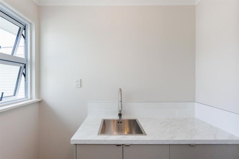 Photo of property in 75 Taumaihi Street, Bulls, 4818