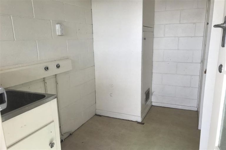 Photo of property in 136 Great South Road, Takanini, 2112