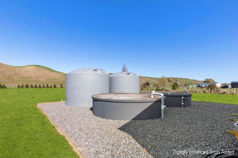 Photo of property in 662 No 3 Line, Okoia, Wanganui, 4582