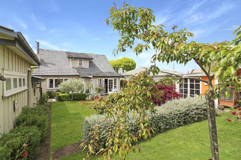 Photo of property in 34 Queen Street, Dannevirke, 4930