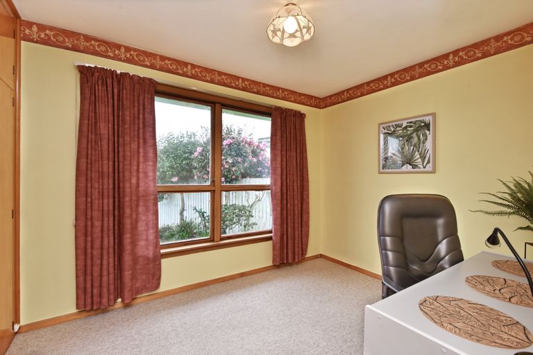 Photo of property in 1/4 Hudson Street, Bryndwr, Christchurch, 8053