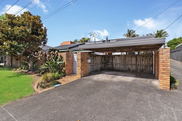 Photo of property in 1/4 Omana Road, Milford, Auckland, 0620