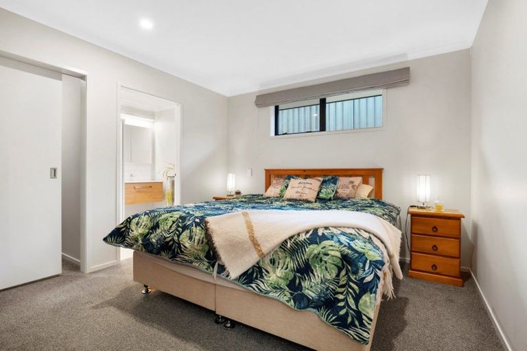 Photo of property in 120 Sentinel Avenue, Omokoroa, 3114