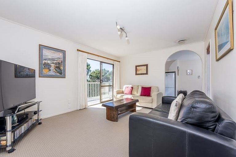 Photo of property in 68 Anich Road, Massey, Auckland, 0614