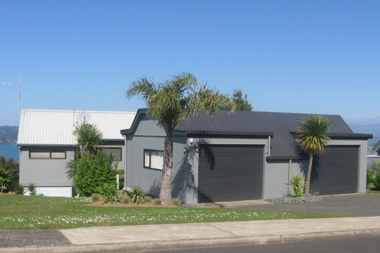 Photo of property in 83 Centennial Drive, Whitianga, 3510