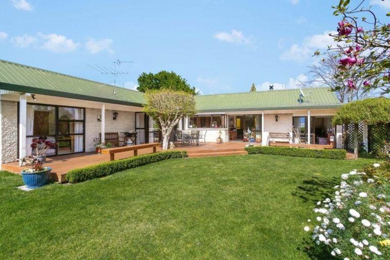 Photo of property in 68 Harrisville Road, Tuakau, 2121