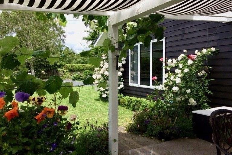 Photo of property in 3668 Cambridge Road, Leamington, Cambridge, 3495