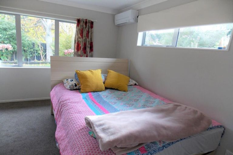 Photo of property in 2/368 Stokes Valley Road, Stokes Valley, Lower Hutt, 5019
