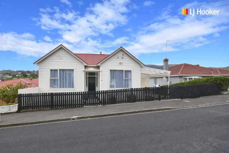 Photo of property in 63 Walton Street, Kaikorai, Dunedin, 9010