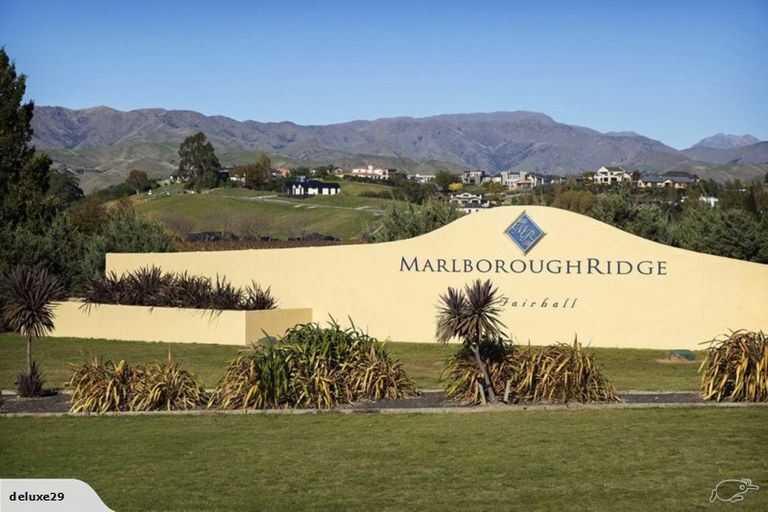 Photo of property in 32 Golf View Close, Fairhall, 7272