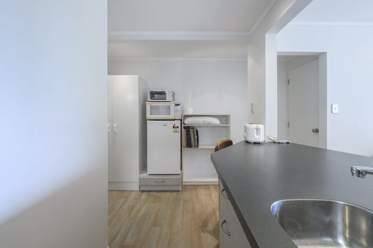 Photo of property in 43 Freyberg Street, Otumoetai, Tauranga, 3110