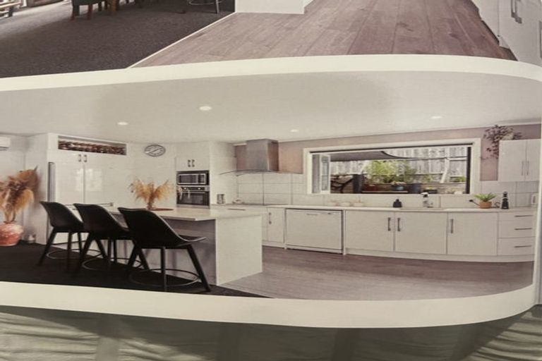 Photo of property in 7 Norman Road, Titirangi, Auckland, 0604