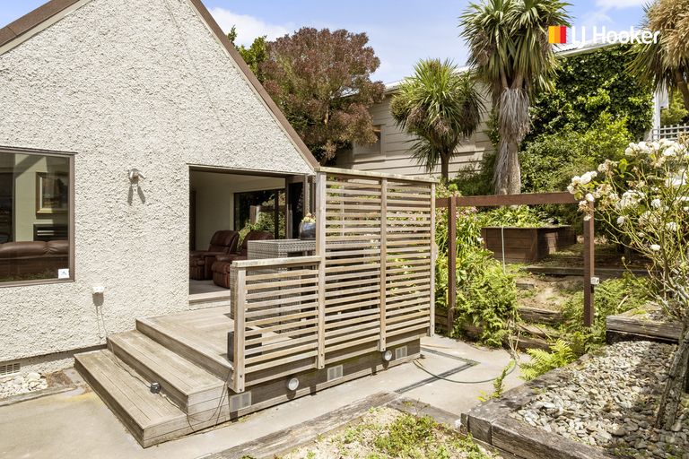 Photo of property in 30 Coolock Crescent, Waverley, Dunedin, 9013