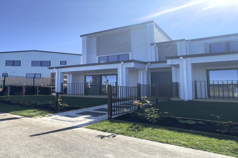 Photo of property in 121 Bremner Road, Karaka, Papakura, 2113