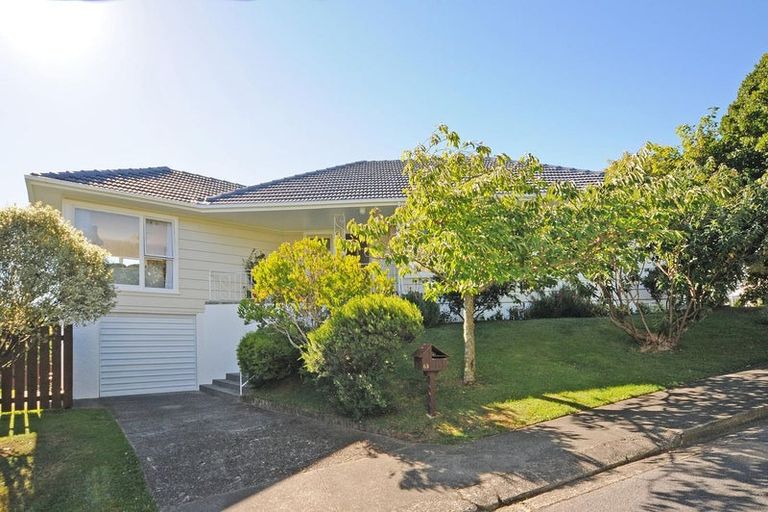 Photo of property in 63 Collier Avenue, Karori, Wellington, 6012