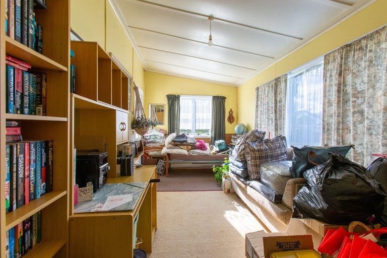 Photo of property in 48 Burns Street, Dannevirke, 4930