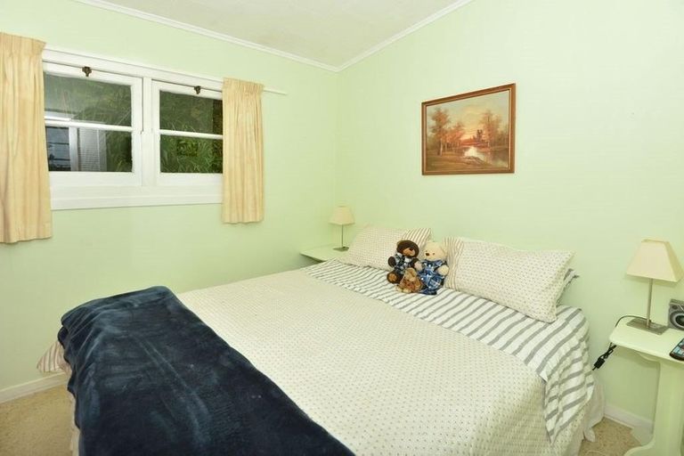 Photo of property in 3a Kopipi Crescent, Ngunguru, Whangarei, 0173