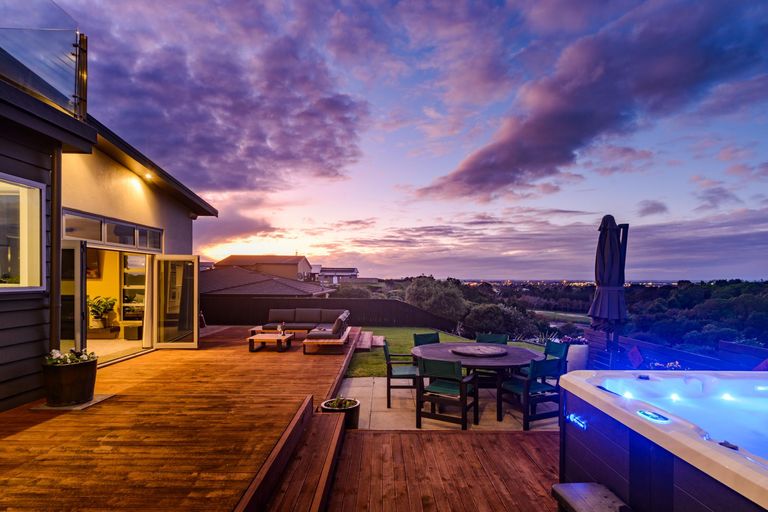 Photo of property in 78 Cashmere Drive, Fitzherbert, Palmerston North, 4410