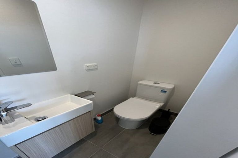 Photo of property in 2 Hinonga Loop, Silverdale, 0932