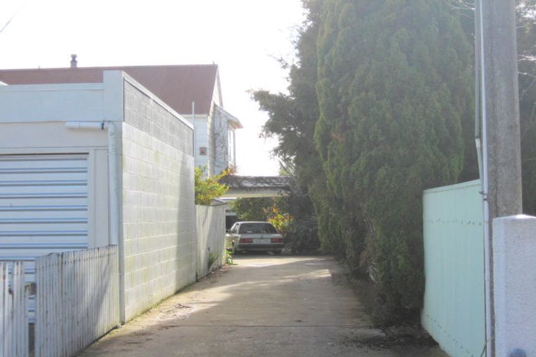 Photo of property in 131 Bath Street, Levin, 5510