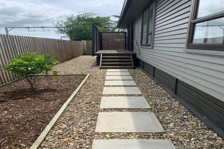 Photo of property in 74a Cambridge Terrace, Waterloo, Lower Hutt, 5011