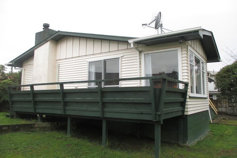 Photo of property in 10 Highfield Place, Levin, 5510