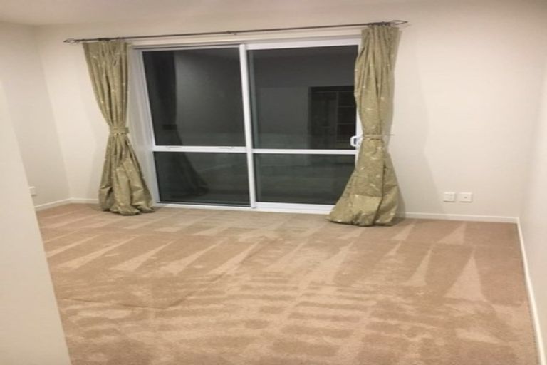 Photo of property in 41 Remuremu Street, Long Bay, Auckland, 0630