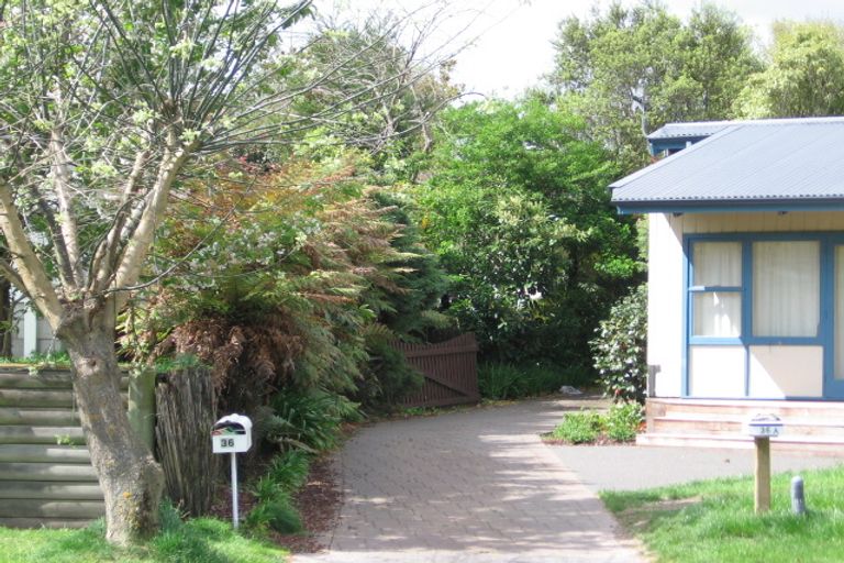 Photo of property in 2/36 Hinekura Avenue, Taupo, 3330