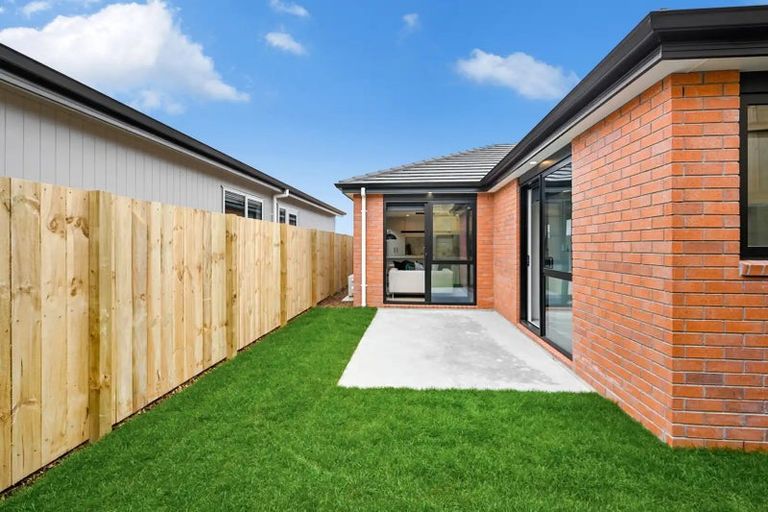 Photo of property in 23 Scenic Rise, Rototuna North, 3281