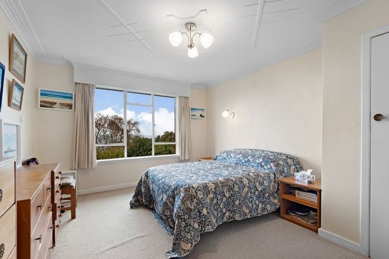 Photo of property in 139 Easther Crescent, Kew, Dunedin, 9012
