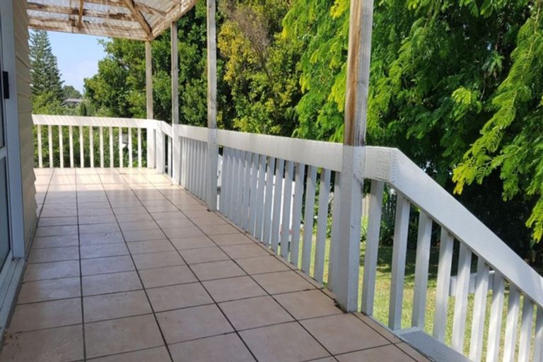 Photo of property in 27 Arrow Road, Forrest Hill, Auckland, 0620