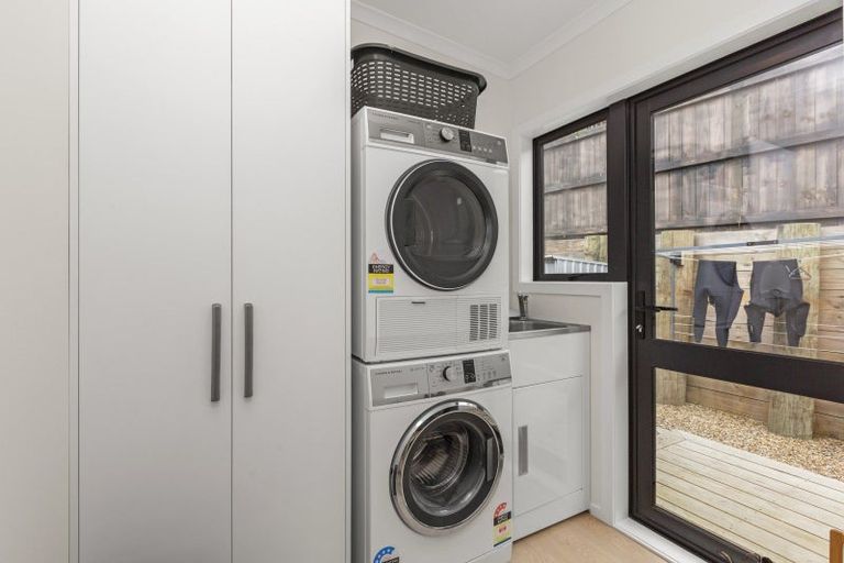 Photo of property in 33 Omahina Street, Raglan, 3225