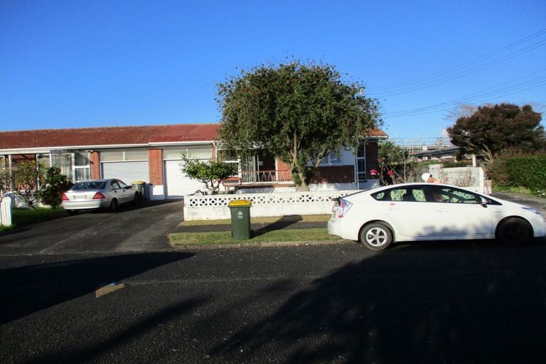 Photo of property in 2f Fraser Road, Papatoetoe, Auckland, 2025