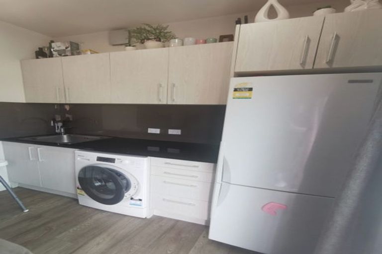 Photo of property in 4 Rohi Place, Flat Bush, Auckland, 2019