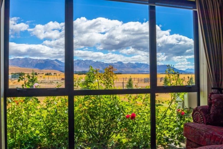 Photo of property in 22 Woodley Street, Twizel, 7999