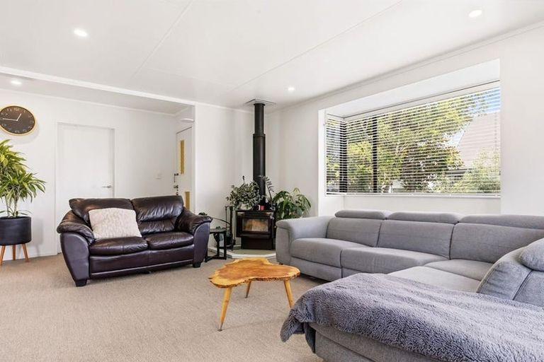 Photo of property in 84 Hyde Avenue, Richmond Heights, Taupo, 3330