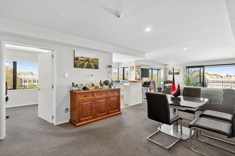 Photo of property in Gloucester Towers, 15/28 Gloucester Street, Christchurch Central, Christchurch, 8013