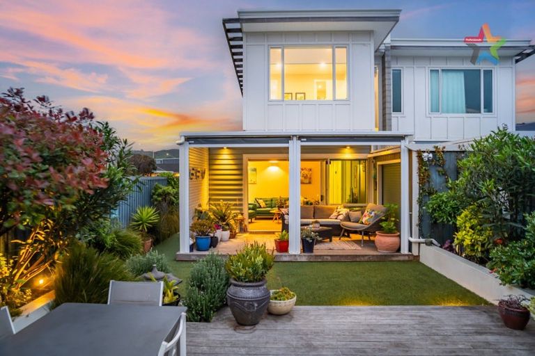 Photo of property in 6a Nelson Street, Petone, Lower Hutt, 5012