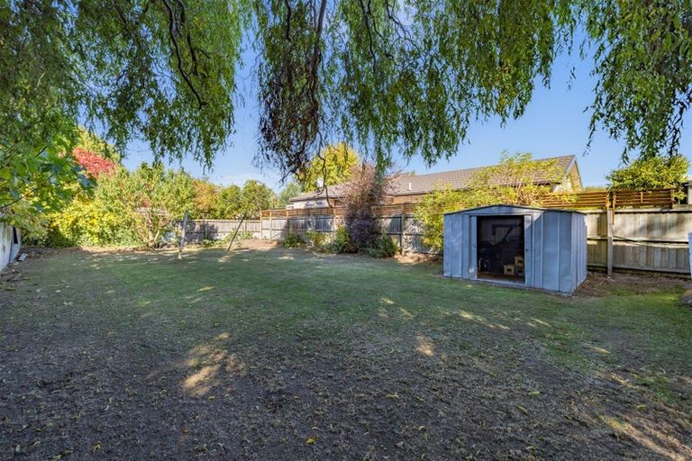 Photo of property in 214 Racecourse Road, Sockburn, Christchurch, 8042