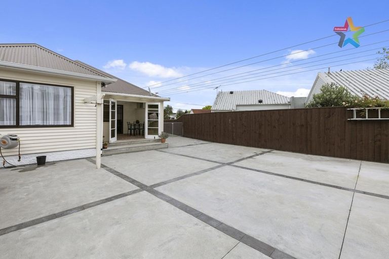 Photo of property in 3 Pilcher Crescent, Naenae, Lower Hutt, 5011