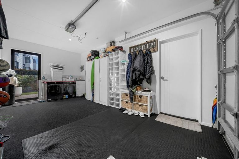 Photo of property in 4 Manahau Lane, Flat Bush, Auckland, 2019