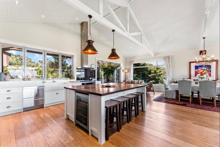 Photo of property in 893 Takatu Road, Tawharanui Peninsula, Warkworth, 0986