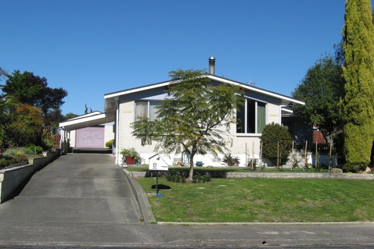 Photo of property in 6 Ashford Place, Havelock North, 4130