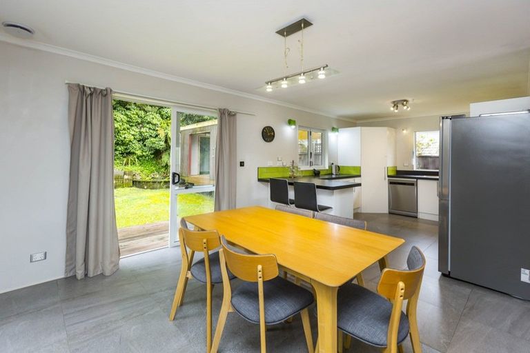 Photo of property in 22 Bridge Road, Birchville, Upper Hutt, 5018