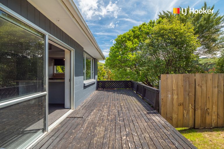 Photo of property in 499 Kaikorai Valley Road, Bradford, Dunedin, 9011