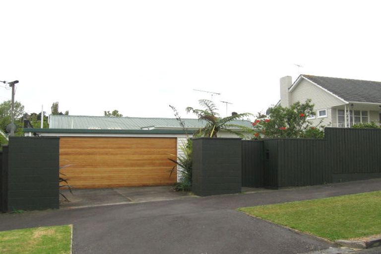 Photo of property in 102 Whitehaven Road, Glendowie, Auckland, 1071