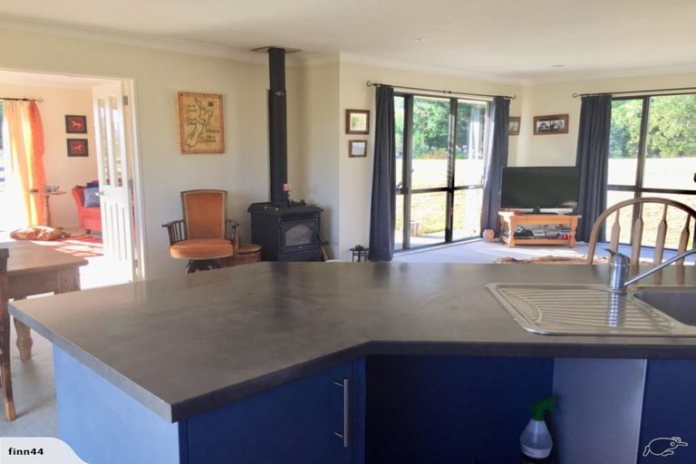 Photo of property in 186 Creamery Road, Pollok, Waiuku, 2683
